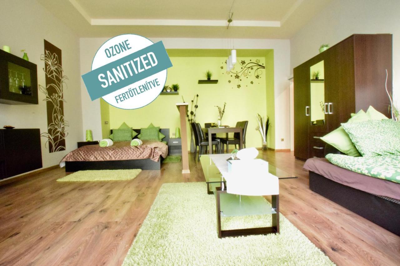 Standard Apartment By Hi5 - Feherhajo Будапеща Екстериор снимка