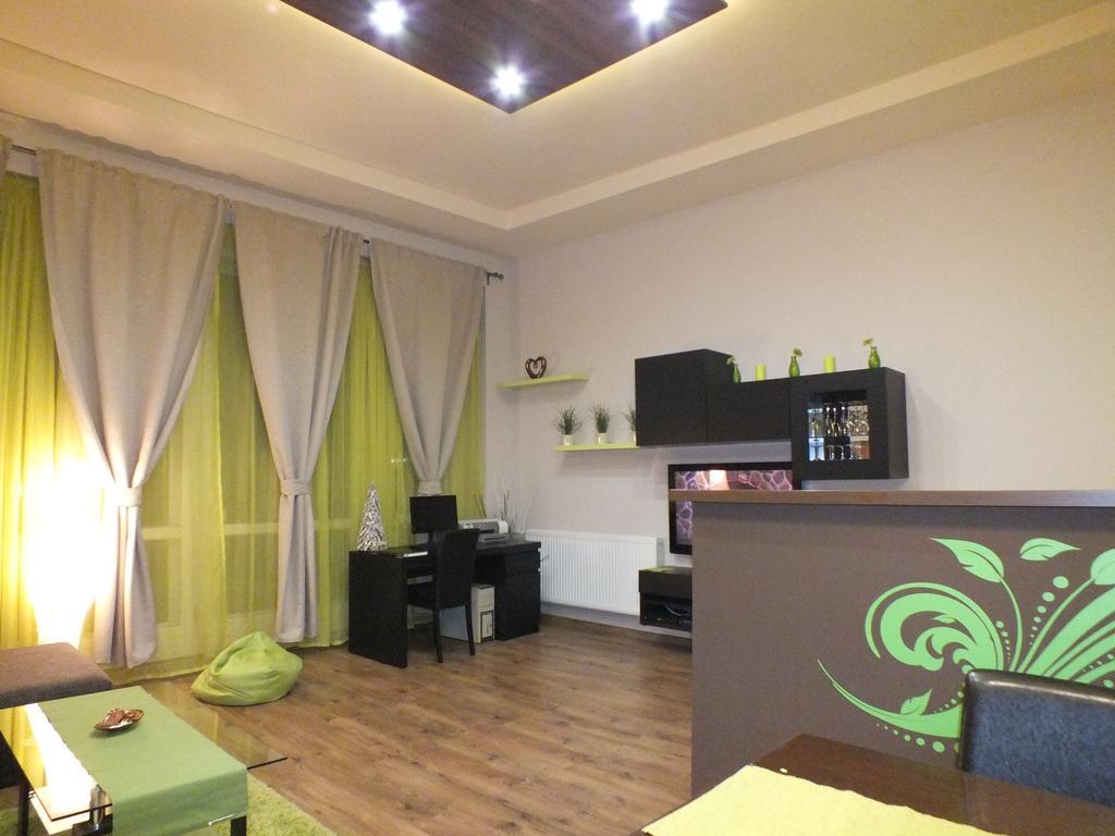 Standard Apartment By Hi5 - Feherhajo Будапеща Стая снимка