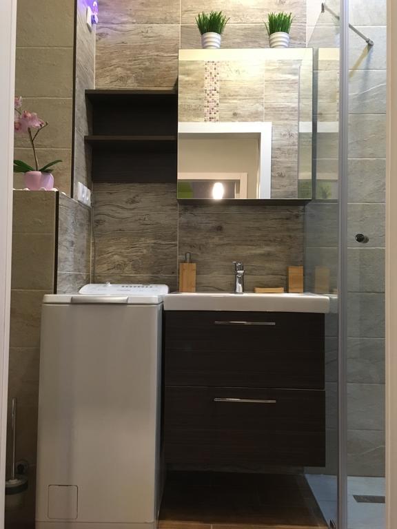 Standard Apartment By Hi5 - Feherhajo Будапеща Екстериор снимка